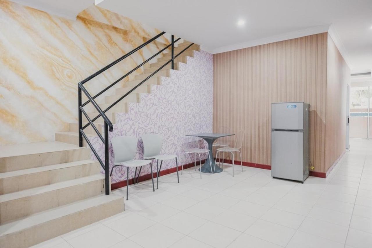 Reddoorz Near Nagoya Hill Batam 4 Hotel Jodoh  Exterior photo